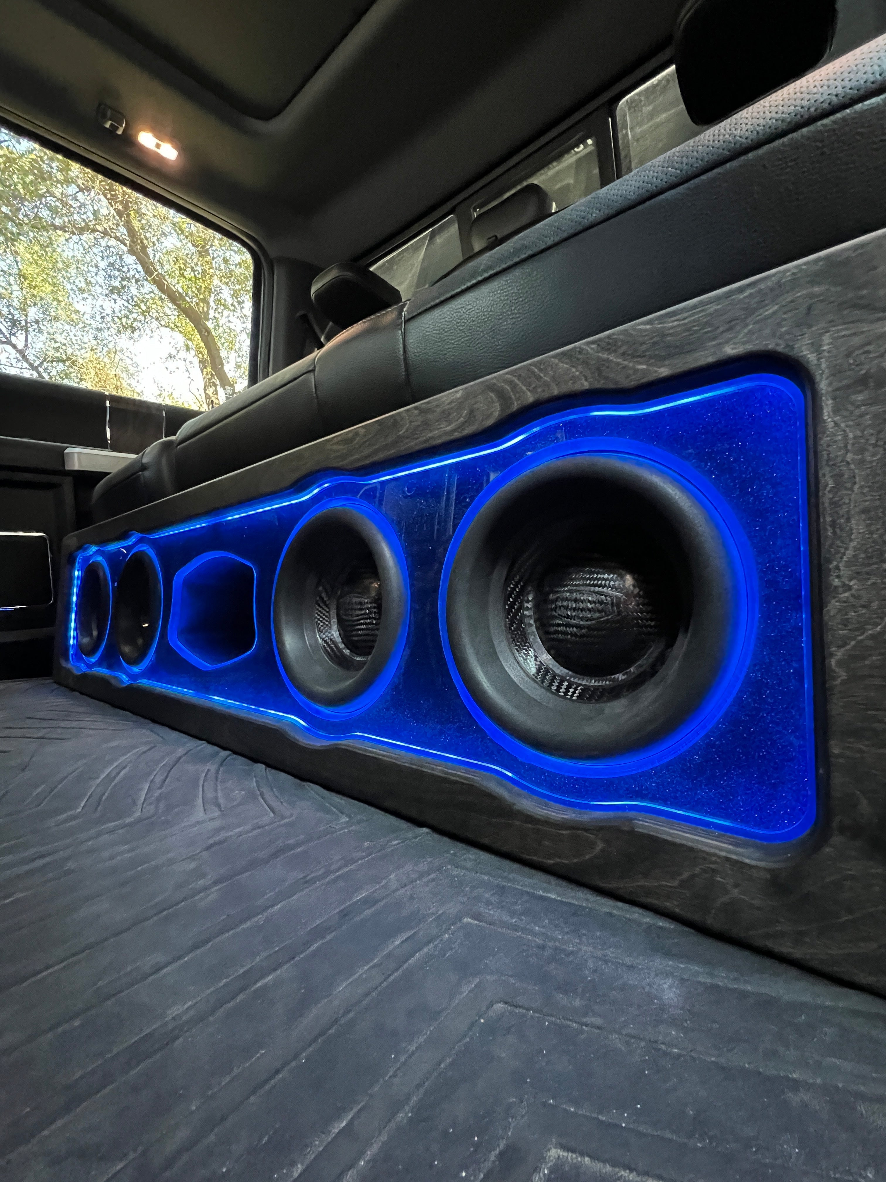 Gately Audio Acrylic Face Ford CrewCab X 8