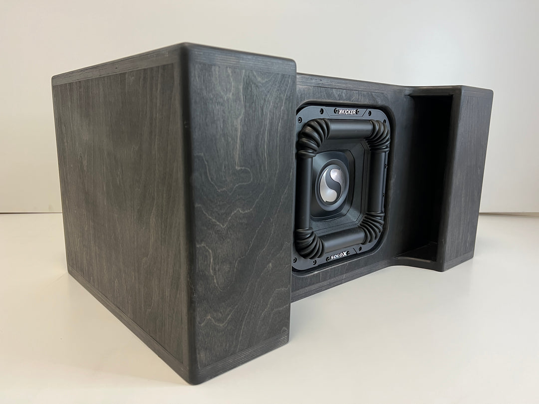 GA Kicker 1 x 12L7X Front Side View 3
