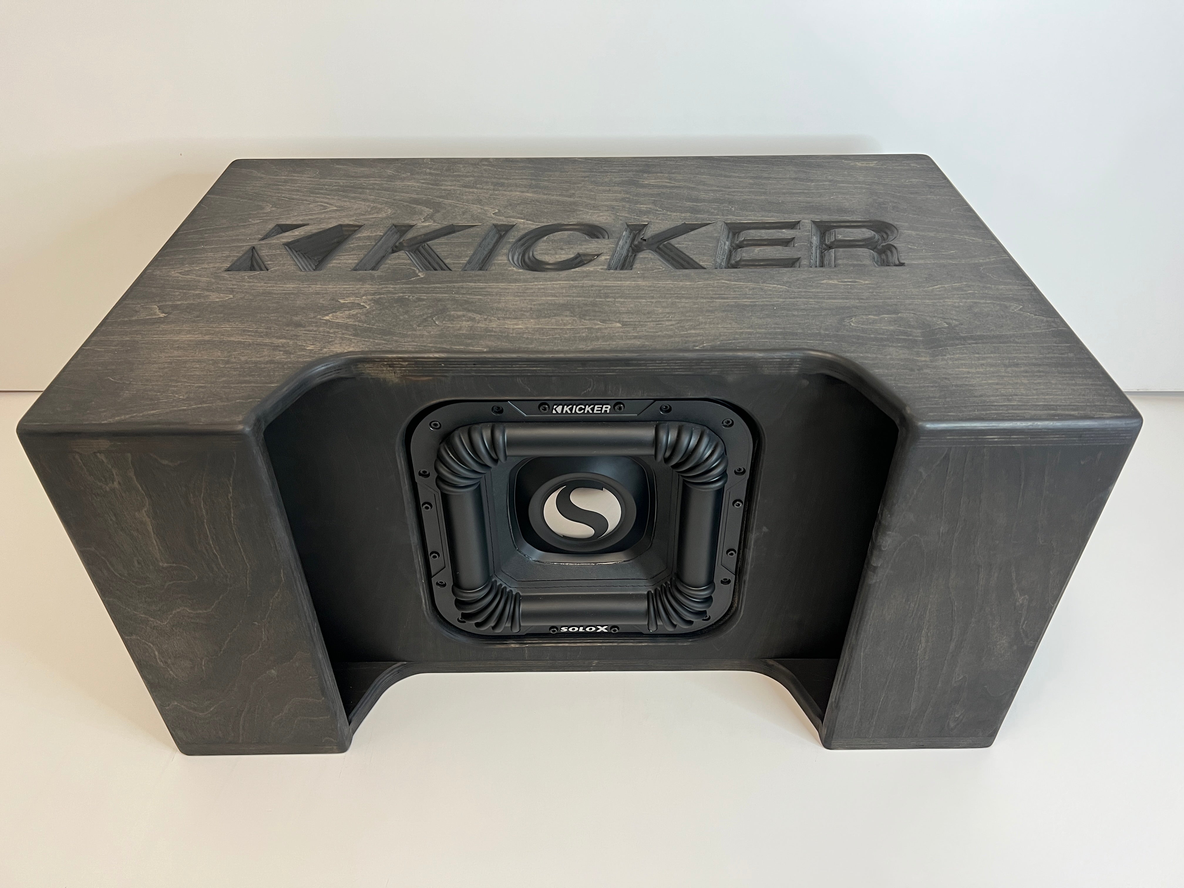 Kicker Solo X 12