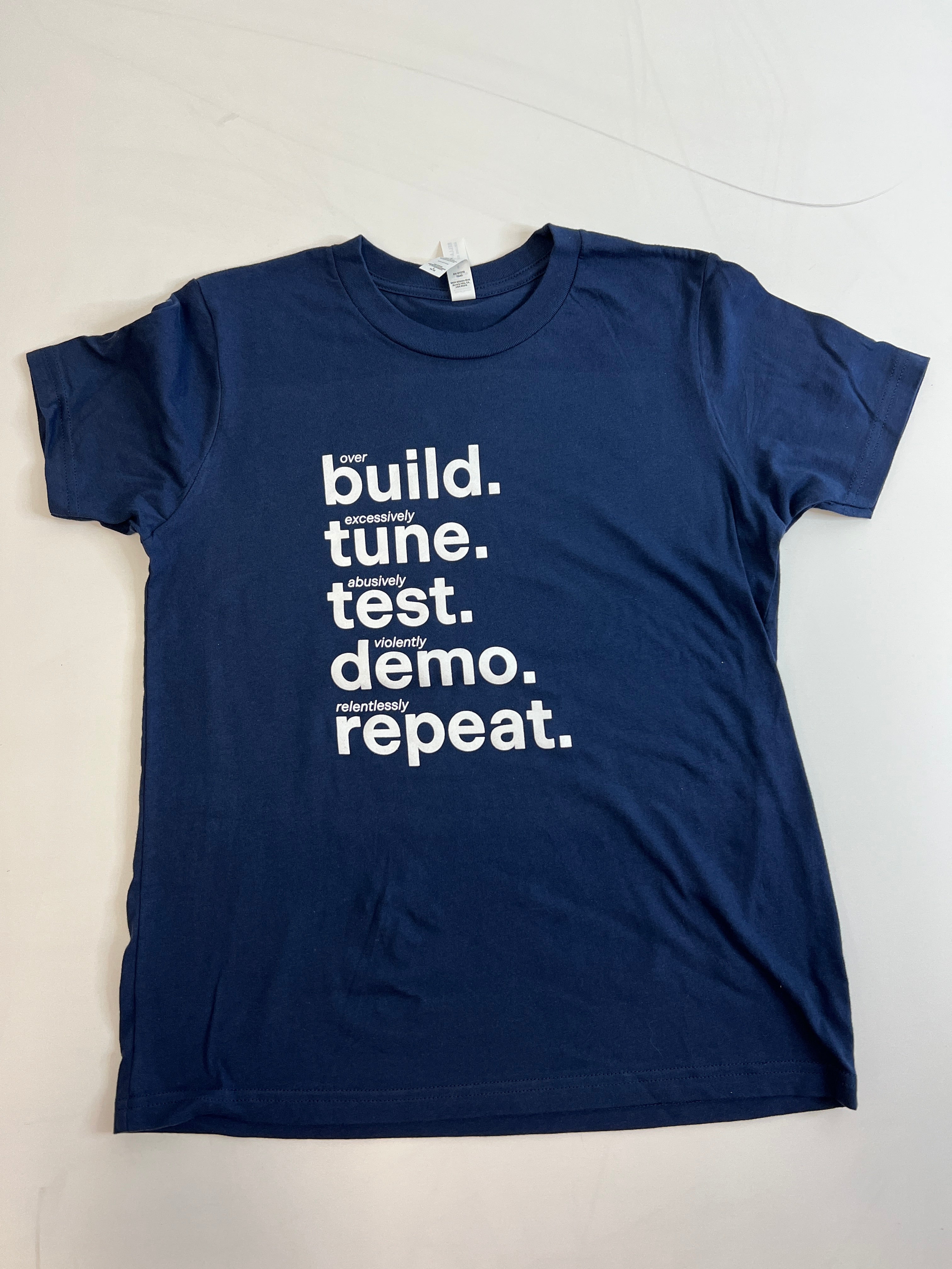 BuildTestTuneDemoRepeat  KIDS T-Shirt in Navy Blue