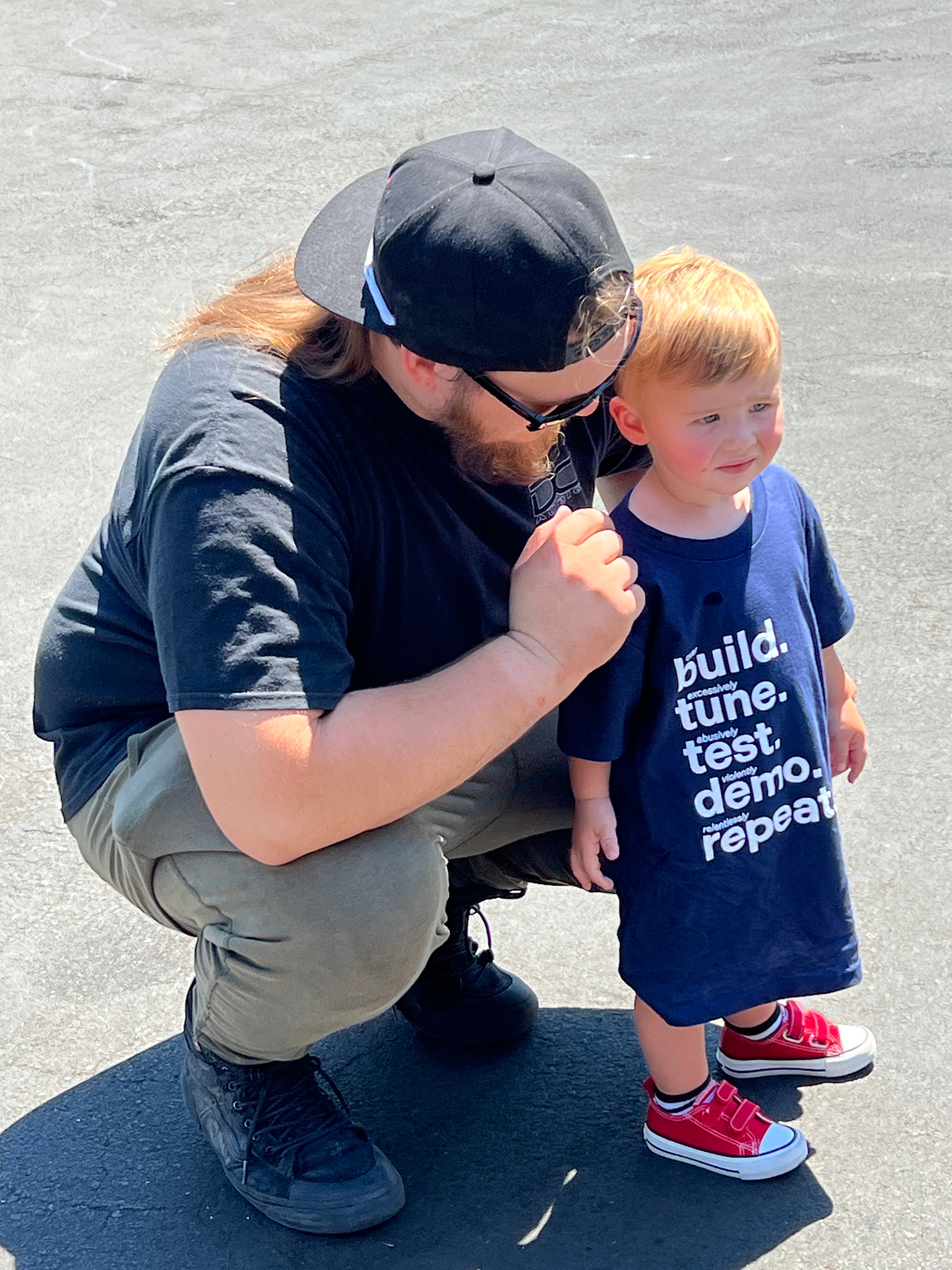 BuildTestTuneDemoRepeat  KIDS T-Shirt in Navy Blue