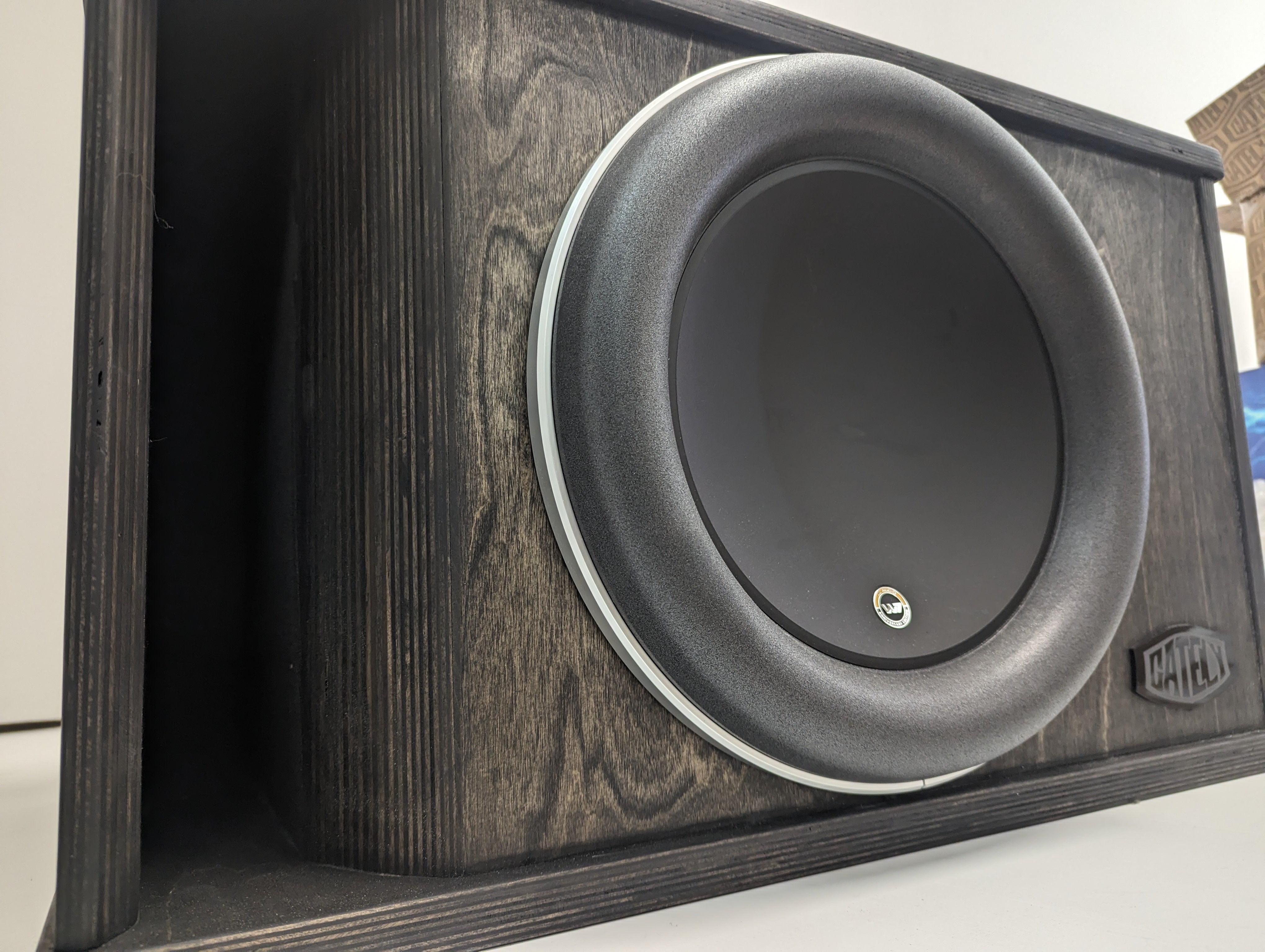 JL 13.5" W7 Enclosure