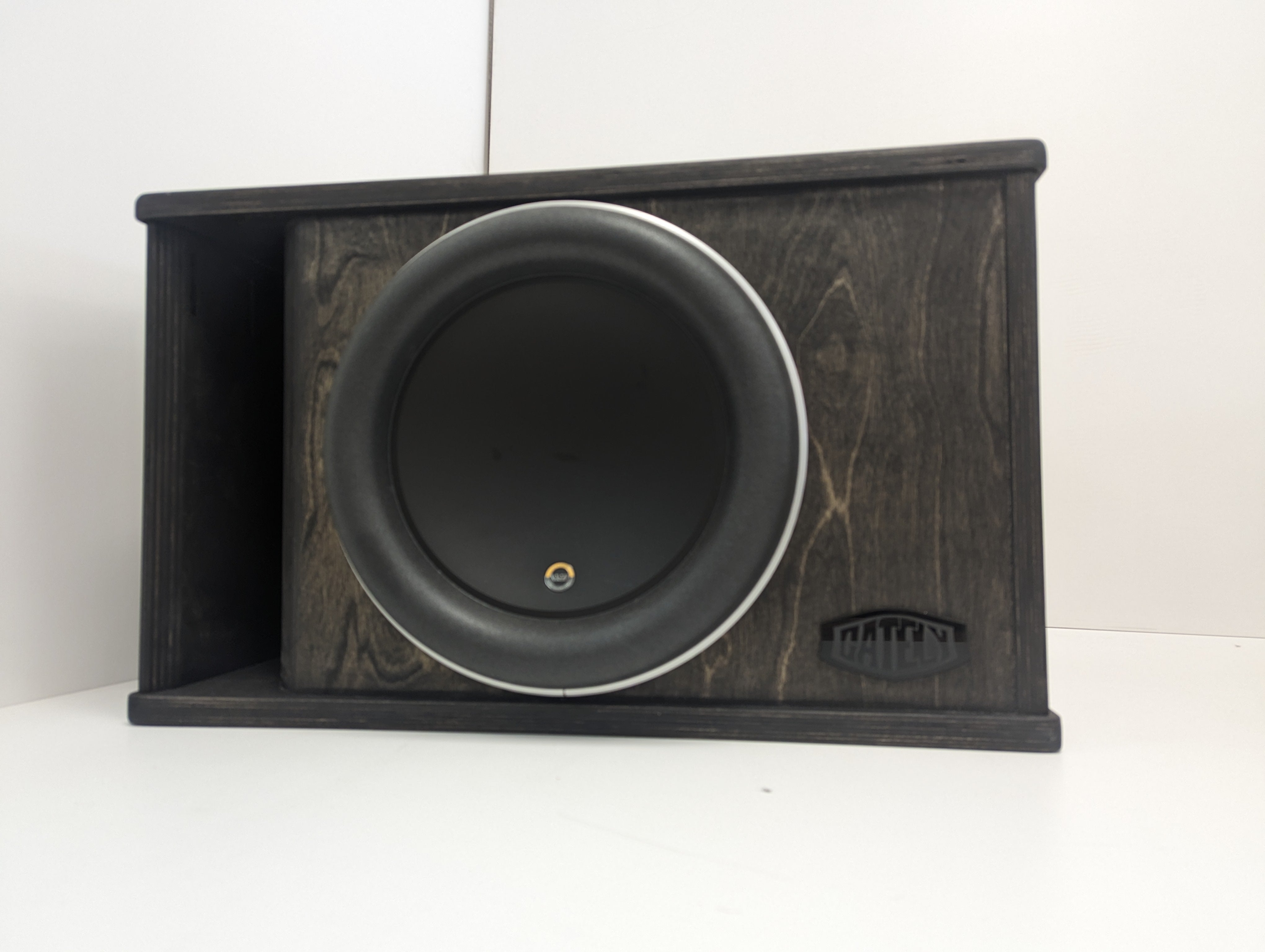 JL 13.5" W7 Enclosure